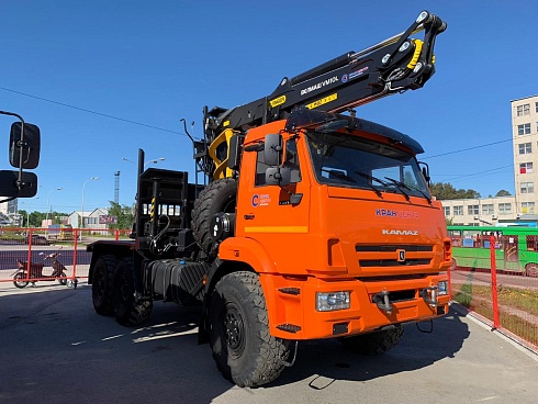 Лесовоз КамАЗ 43118 с манипулятором PALFINGER VM10L74 